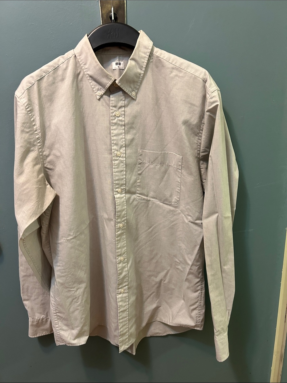 Uniqlo Light Beige Button-Down Oxford Shirt - Long Sleeve
